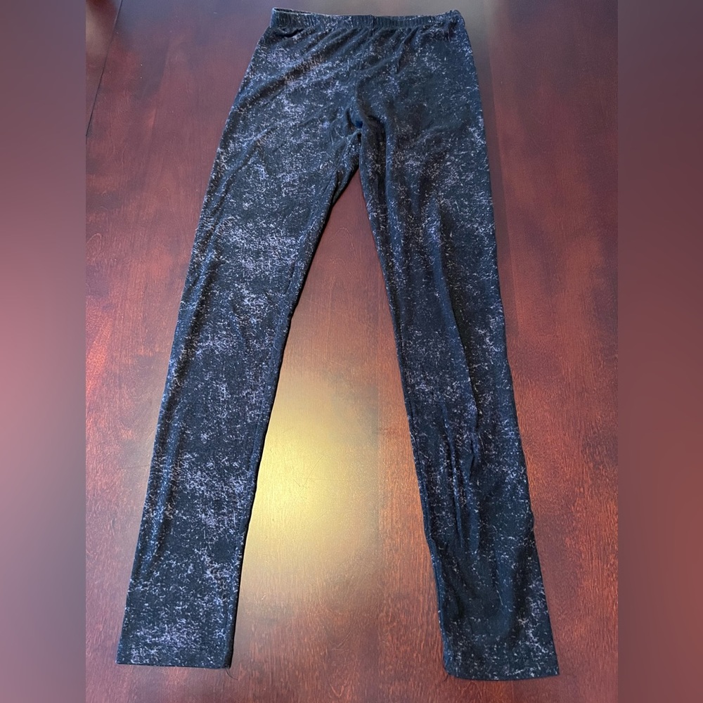 Pink Rose gray, purple & black leggings